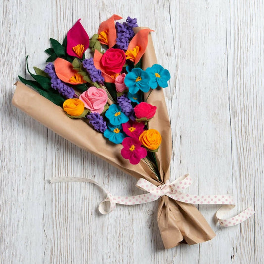 Wool Couture Bouquet of Flowers Felt Kit